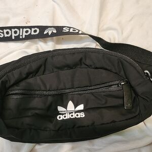 Adidas side pack